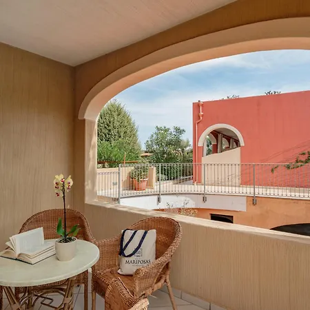 Mariposas ホテル 3*