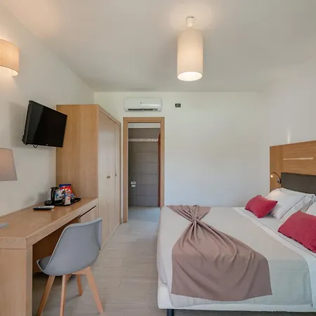 Mariposas ホテル ヴィッラシミーウス