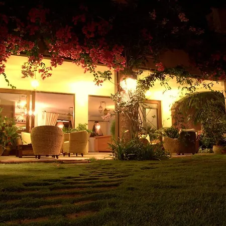 Hotel Mariposas 3*