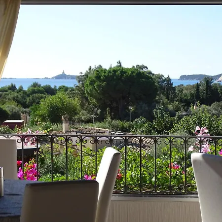 Hotel Mariposas 3*