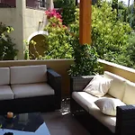 מלון Mariposas 3*